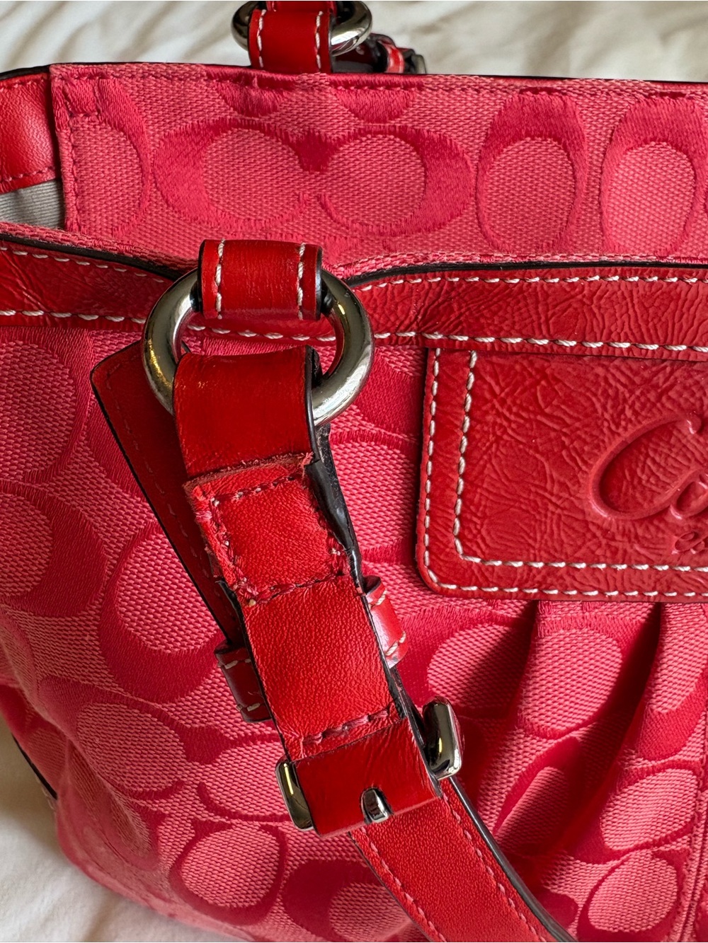 Coach Signature Pleated Tote in Cherry Red 🍒 - Picture 3 of 15